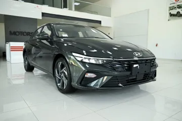 Hyundai Elantra 2025 2