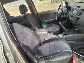 Toyota Hilux 2012 Hilux 11