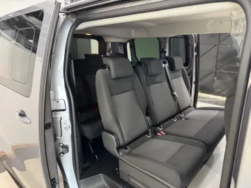 Peugeot Traveller Expert 2025