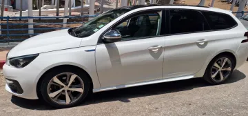Peugeot 308 2020 27