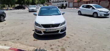 Peugeot 308 2020 29