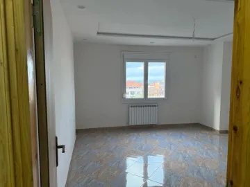 Location Appartement F4 Blida Soumaa 3