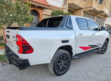 Toyota Hilux 2024 GR 23