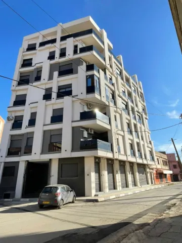 Vente Local Oran Es senia