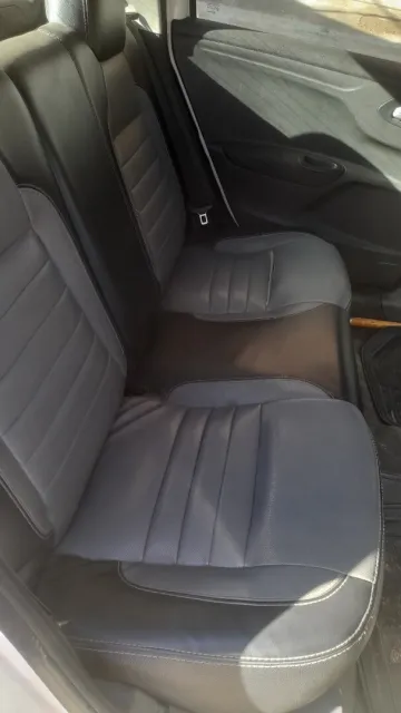 Peugeot 301 2013 Allure 2