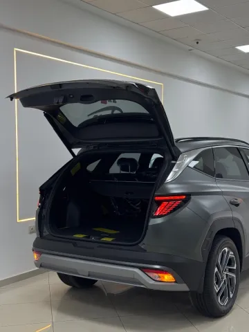 Hyundai TUCSON 2025 31