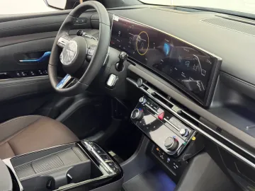Hyundai TUCSON 2025 5