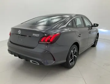 MG 5 2025 Manuel 2