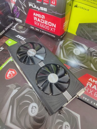 Carte graphique Saphire Nitro + Radeon Rx 580 8G