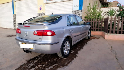 berline-renault-laguna-1-2001-constantine-algerie