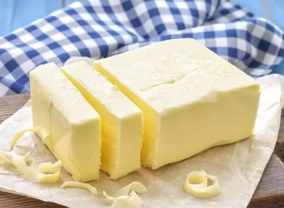 Chaîne de transformation de lait aromatisé, de mozzarella et de beurre