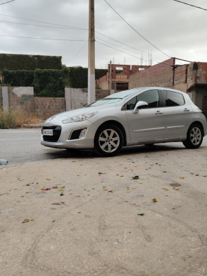 voitures-peugeot-308-2013-allure-algerie