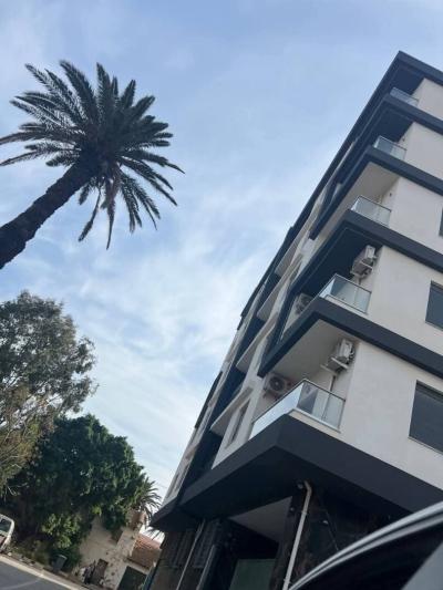 Sell Apartment F2 Alger Bordj el bahri