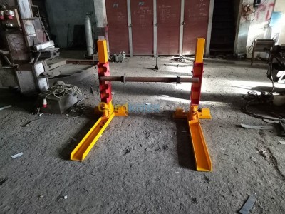 بجاية-سيدي-عيش-الجزائر-صناعة-و-تصنيع-derouleuse-de-câble-électrique-fixe-4t