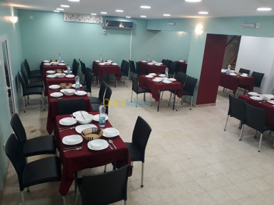 evenements-divertissement-location-tables-chaises-alger-centre-algerie