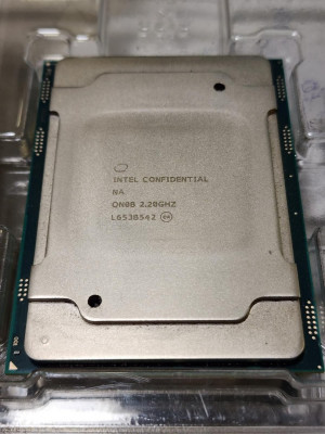 Processeur SERVEUR Intel XEON 4114