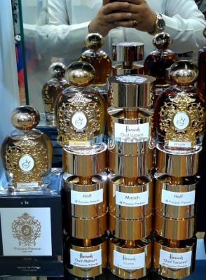 oran-algerie-parfums-et-déodorants-tous-les-hommes-disponibles