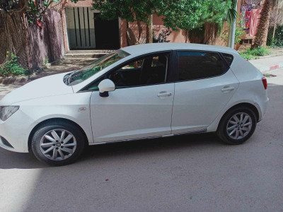 voitures-seat-ibiza-2017-sol-blida-algerie