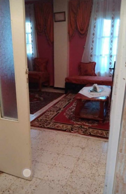 appartement-vente-f3-alger-les-eucalyptus-algerie