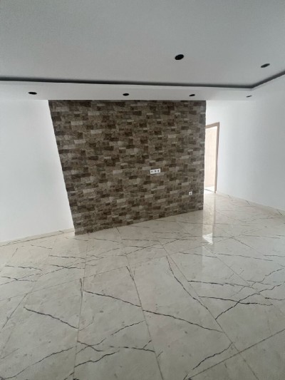 Sell Apartment F4 Alger Ain taya