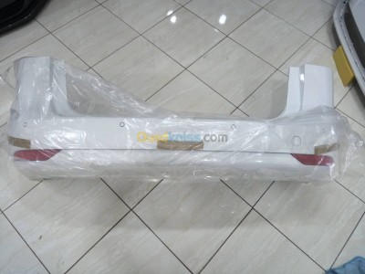 Parchoc arriere Touran 2010-2015