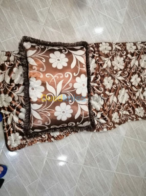 tapis-moquettes-لحوفة-و-مخايد-للعرائس-mostaganem-algerie