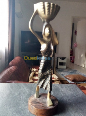تحف-و-مقتنيات-statuette-africaine-en-bronze-تيزي-وزو-الجزائر