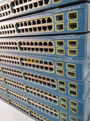 Cisco switche WS-C3560-48PS-S-4SFP