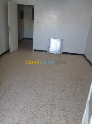 constantine-algerie-appartement-vente-f2