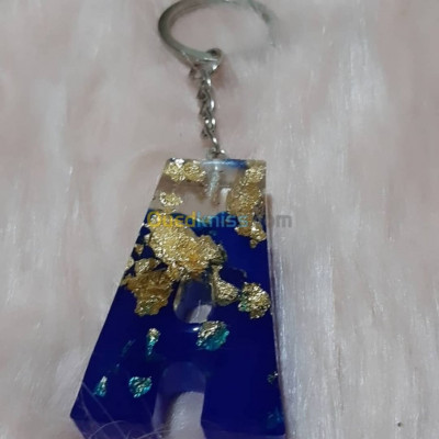 algiers-hydra-algeria-necklaces-pendants-porte-clés-lettres-en-resine