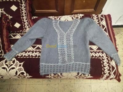 mostaganem-algeria-hoodies-and-sweatshirts-pull-francais