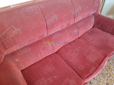 algiers-el-mouradia-algeria-seats-sofas-salon-5-places