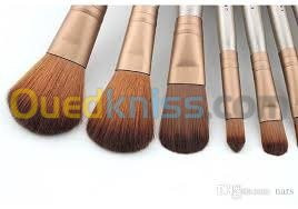 alger-centre-algerie-accessoires-de-beauté-pinceaux-maquillage-naked-3