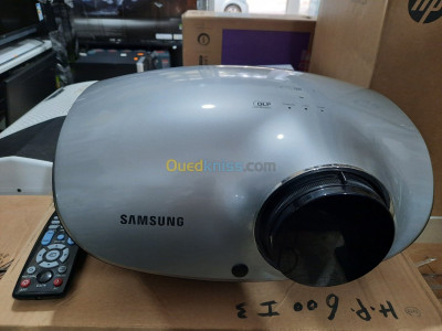 Conference Projector Samsung SP-D400S
