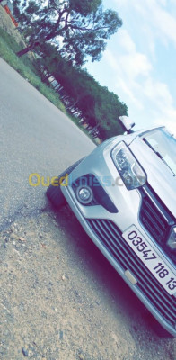 tlemcen-maghnia-algeria-sedan-renault-symbol-2018