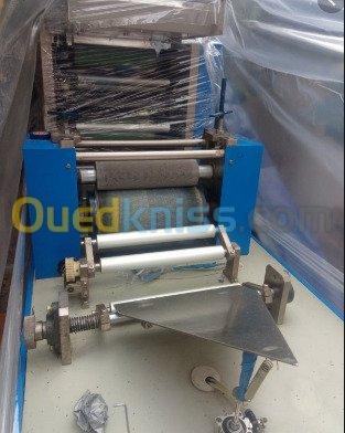 setif-algerie-industrie-fabrication-machine-serviettes-a-papier-2-couleurs