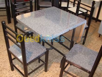 Table Pliante 1m20 x 70 + 4 chaises