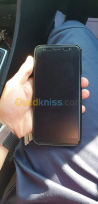 blida-algeria-smartphones-samsung-j6-plus
