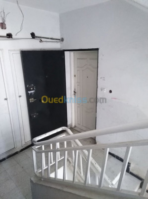 bouira-algerie-appartement-vente-f4