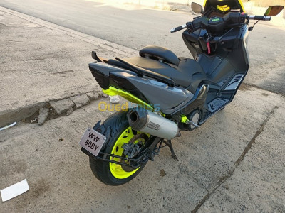 bouira-sour-el-ghouzlane-algerie-motos-scooters-t-max-530-2013