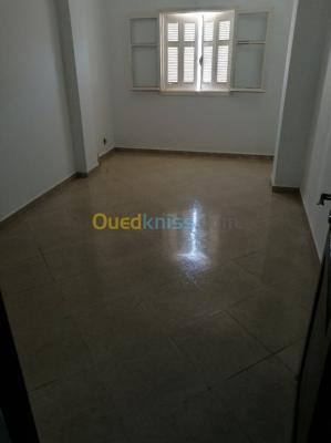 oran-algerie-appartement-vente-f4