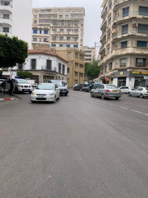 Rent Commercial Alger Alger centre