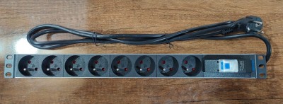 Bandeau D'Alimentation 08 Prises 19" 1U Disjoncteur