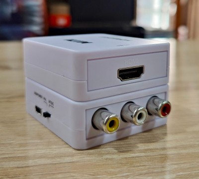 Convertisseur   HDMI to 3 RCA AV 