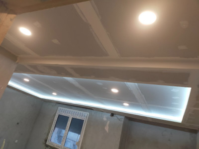 construction-travaux-placo-platre-plafond-separation-et-decoration-draria-alger-algerie