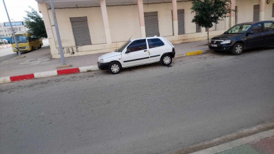 voitures-renault-clio-1-1997-tadjemout-laghouat-algerie