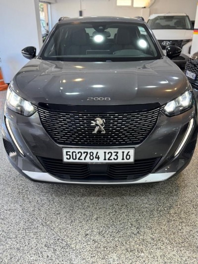Peugeot 2008 2023 Allure Pack