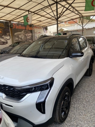 Kia Sonet  2025 Sonat luxury