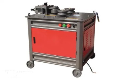 Machine spirale pour pieux fer a beton