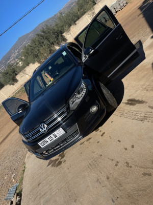 tout-terrain-suv-volkswagen-tiguan-2015-r-line-tazmaltdaira-bejaia-algerie